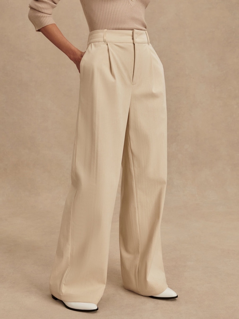 Varley Cream Birch Rocio Needlecord Wide Leg Pants - Medium - Picture 2 of 10
